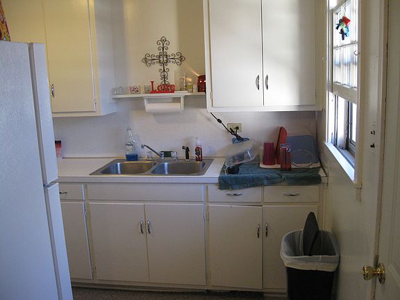 3rd image of 801 Culbertson Ave And 221 South 8th Street