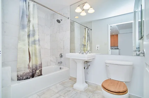 Rented by REAL New York | media 9