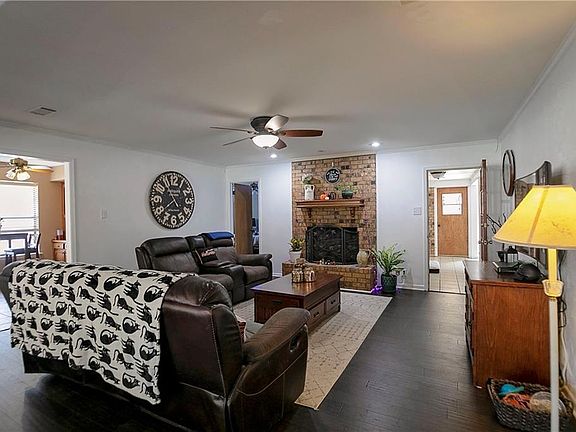 4th image of 1729 Archer Dr