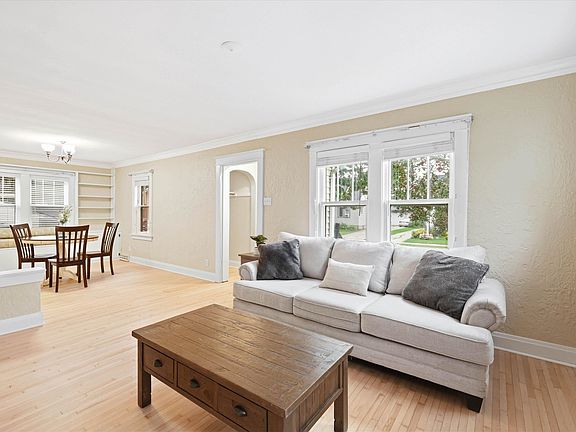 2nd image of 310 Gray St