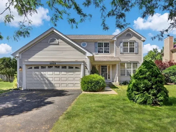1068 Cambridge Dr, Grayslake, IL 60030