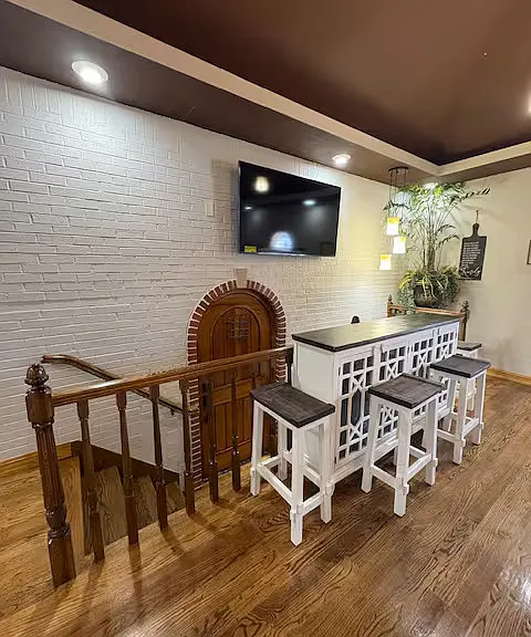 335 N Peachtree Ave #3COMMERCIAL — Photo 3