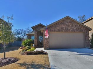 1124 Edgewater Dr, Azle, TX 76020