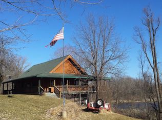 2388 Lilac Rd, Hillsdale, MI 49242