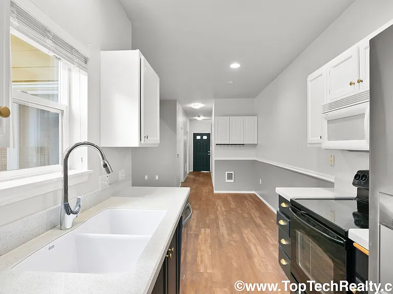 8165 NE Wilkins St — Photo 10
