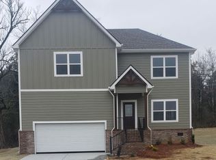 127 Macaw Ln, La Vergne, TN 37086