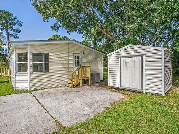 4th image of 4508 De Leon Pl
