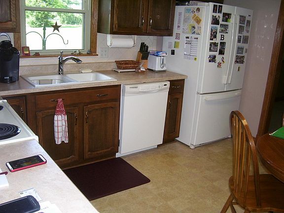 2nd image of 5155 E Northcrest Dr