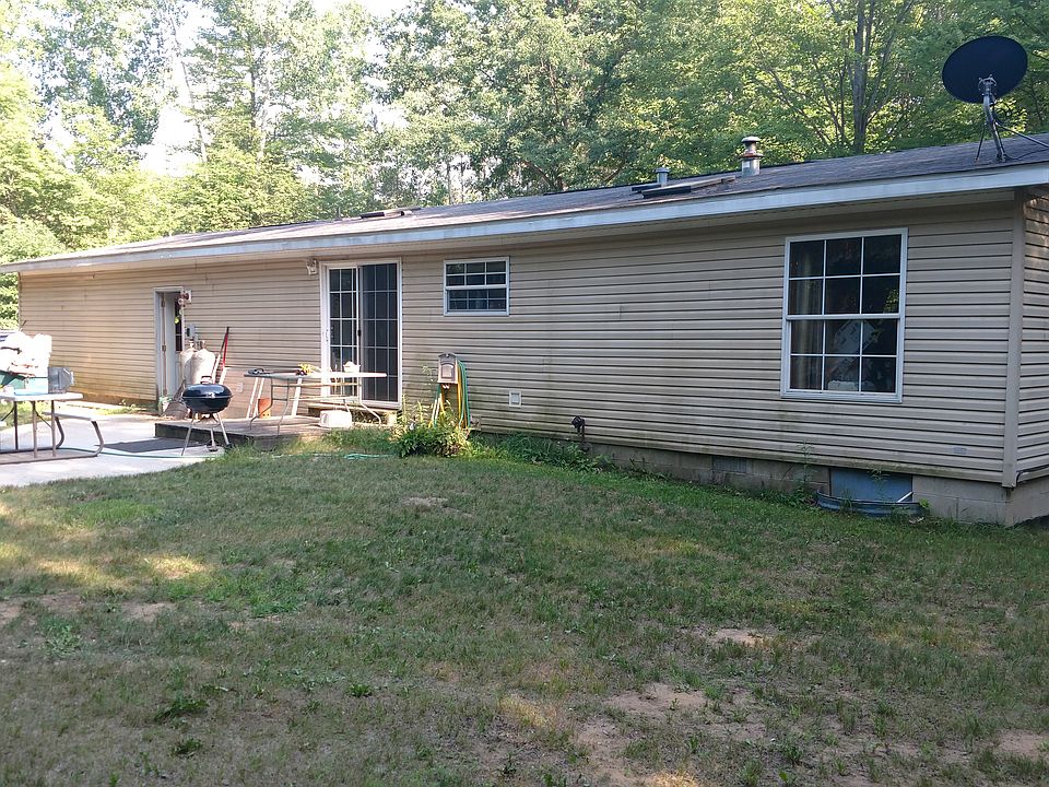 2nd image of 2101 E Gilford Rd