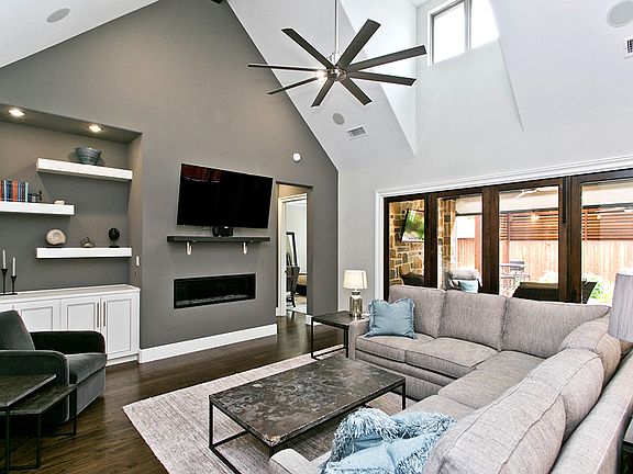 5th image of 119 Whispering Hills Ct.