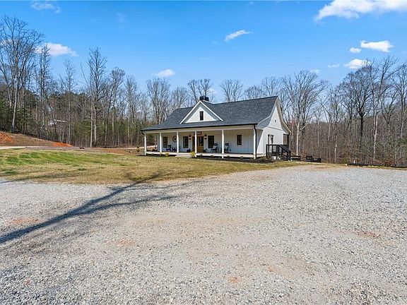 2nd image of 211 Cowart Rd