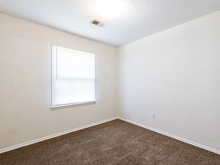 3503 Medford Ct — Photo 10