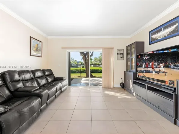 15750 SW 92nd Ave Unit 21C, Palmetto Bay, FL 33157