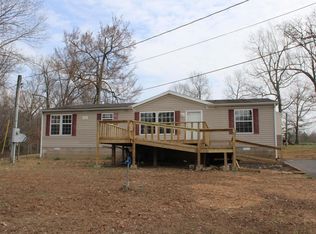 11 Whispering Hills Ln, Benton, KY 42025