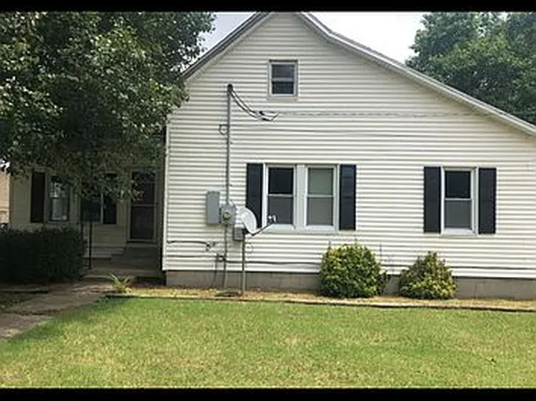 600 S Crawford St, Ridgway, IL 62979