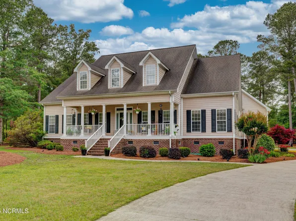 230 Country Club Drive, Wallace, NC 28466