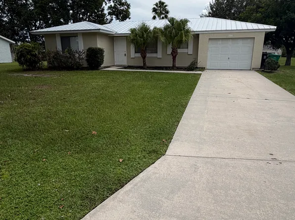2001 SE West Dunbrooke Cir, Port Saint Lucie, FL 34952