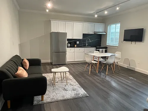 1115 Euclid Ave #4 Photo 1