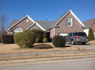 2885 Victoria Park Dr, Buford, GA 30519