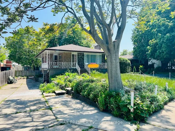 288 Scott St, Saint Catharines, ON L2N 1J3