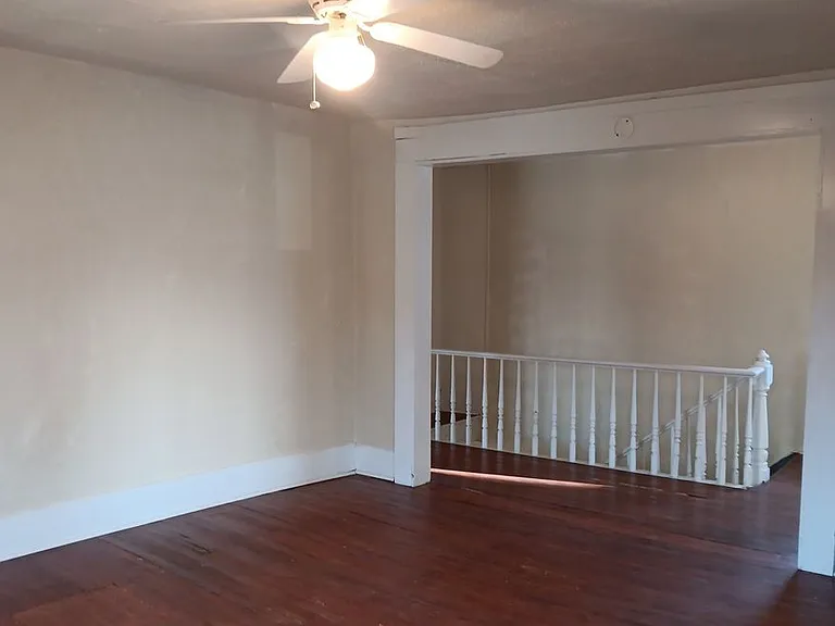 816 Avon St — Photo 9