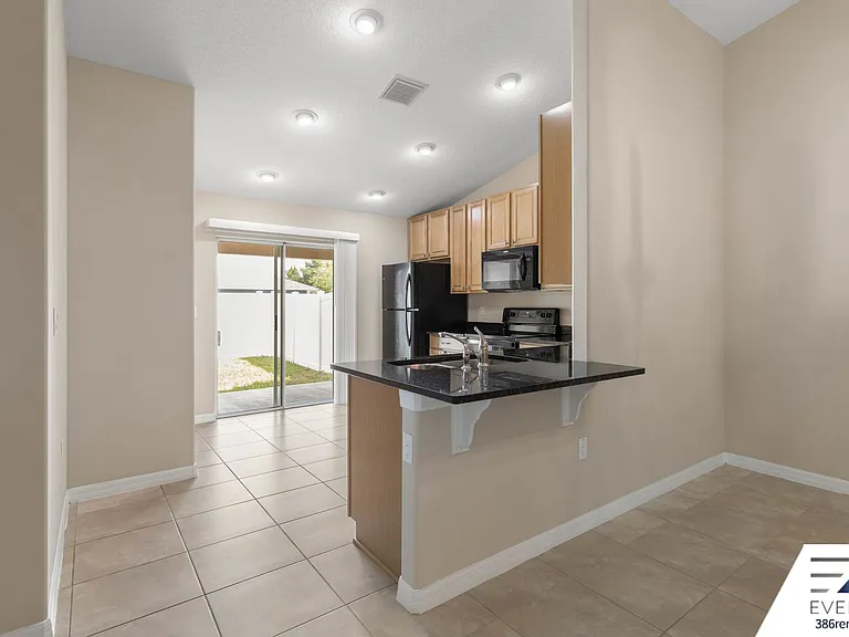 25 Louisville Dr #A — Photo 11