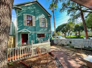 2328 Avenue M, Galveston, TX 77550