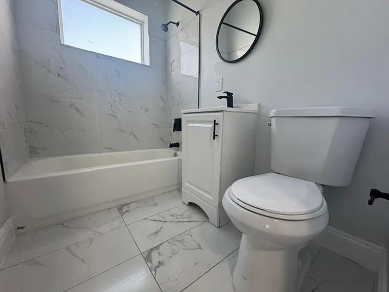 6877 Abbott Ave Miami Beach, FL 33141 — Photo 7