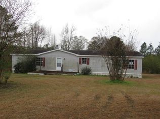 39 Larow Dr, Carriere, MS 39426