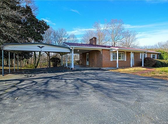 2nd image of 3709 Wilkesboro Hwy