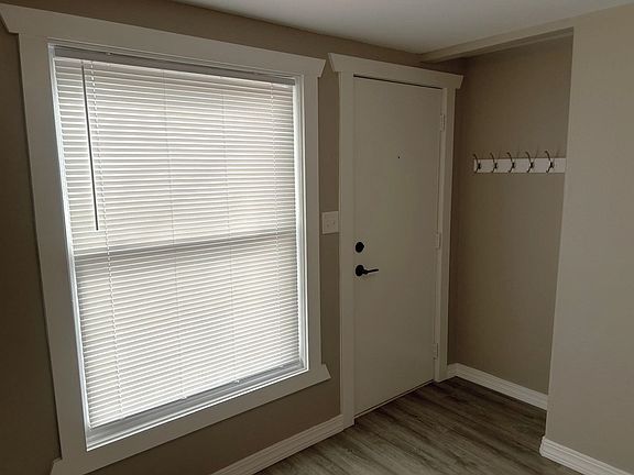 5th image of 822 Birch Rd