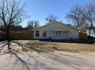 2695 Fredwoods Dr, Kingsland, TX 78639