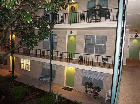 5th image of 2704 Whitney Pl APT 814