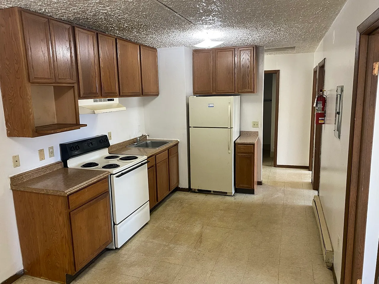 1 bed, 1.5 bath, 500 sqft, $500 — Photo 3