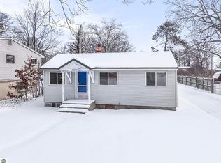 1229 Santo St, Traverse City, MI 49686