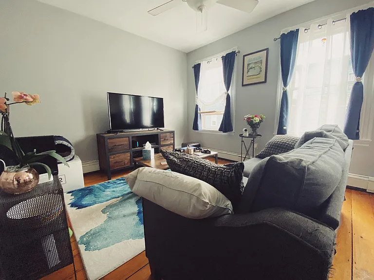 480 E 7th St #2 — Photo 7