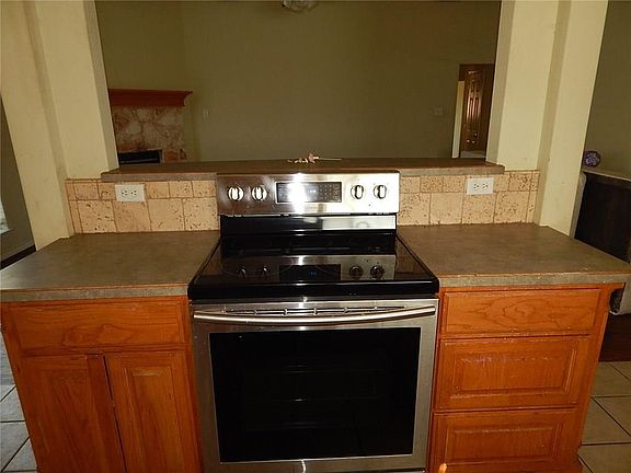 5th image of 3105 S College Blvd