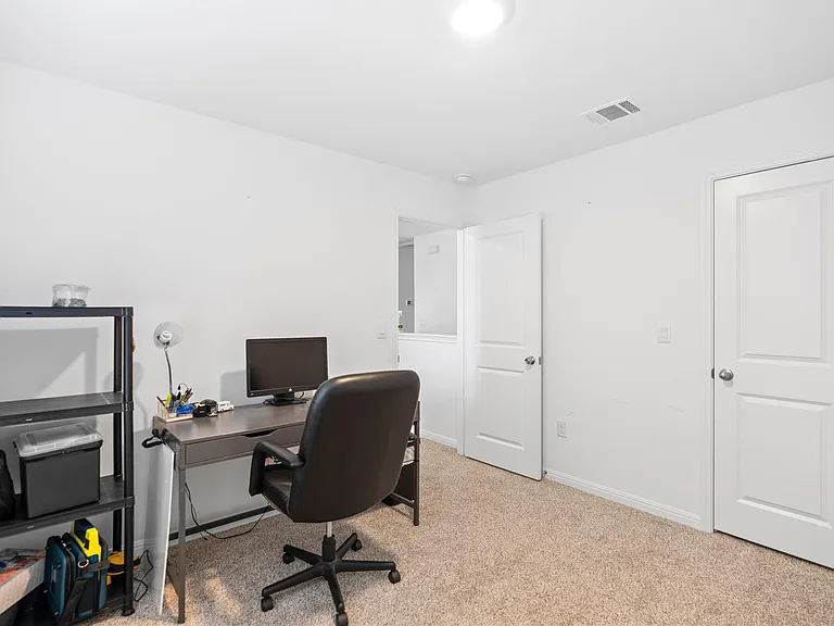 143 Santa Rosa Ln — Photo 22