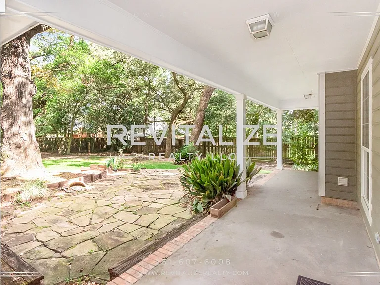 2949 Cloverland Ct — Photo 38
