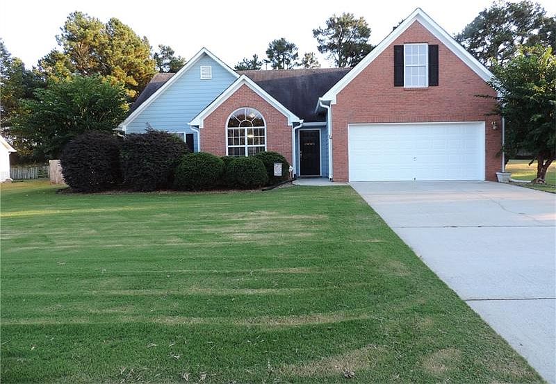 1st image of 2605 Harbins Mill Dr