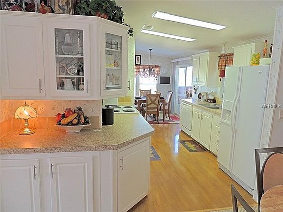 5th image of 37519 Landis Ave