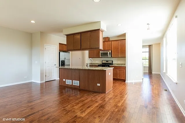 323 Aspen Pointe Rd #323 — Photo 5