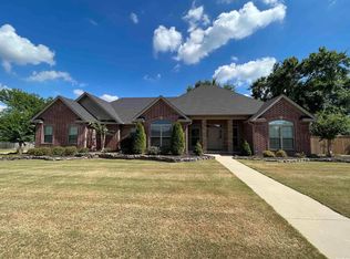 3225 Saddlebrook Dr, Searcy, AR 72143