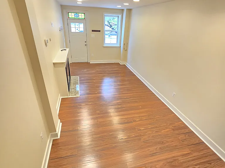 608 S Washington St — Photo 7