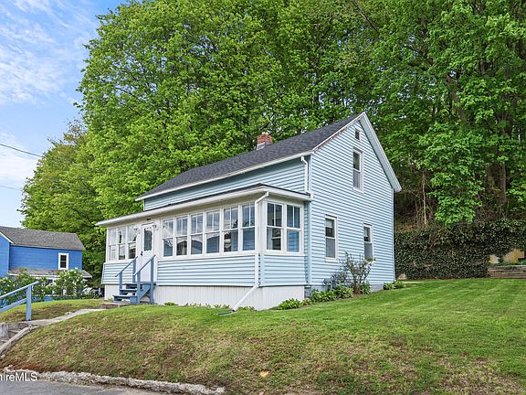 3rd image of 11 Richmond Ln