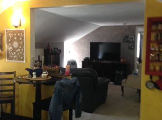 3768 Columbia Rd, North Olmsted, OH 44070