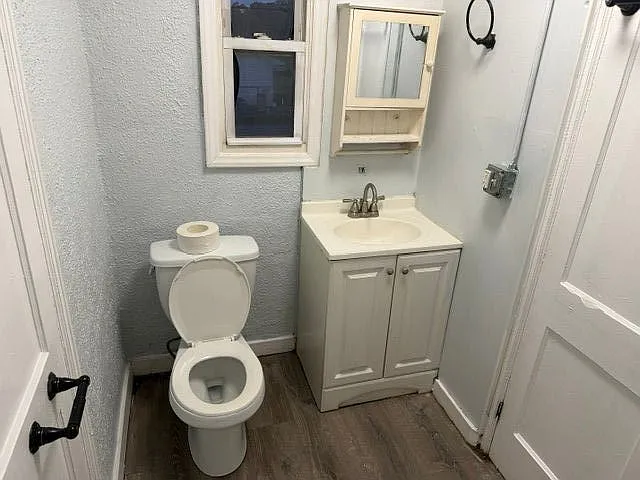 2 bed, 1.0 bath, 778 sqft, $1,025 — Photo 3