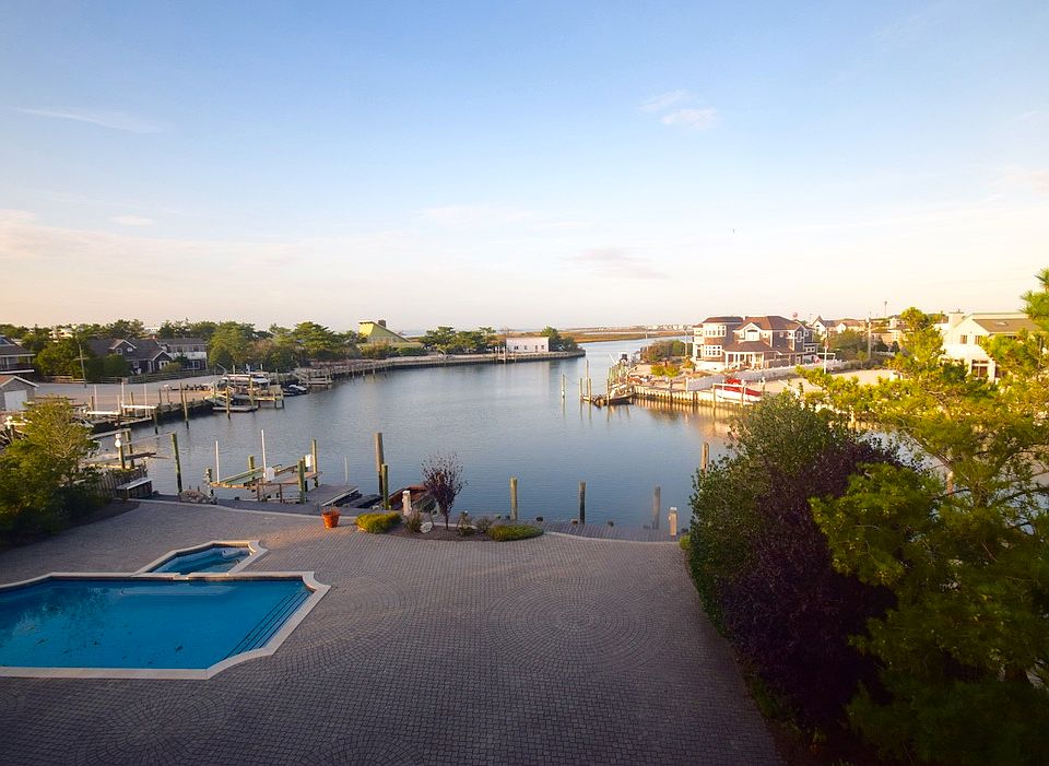 515 Leeward Ave, Beach Haven, NJ 08008 Zillow