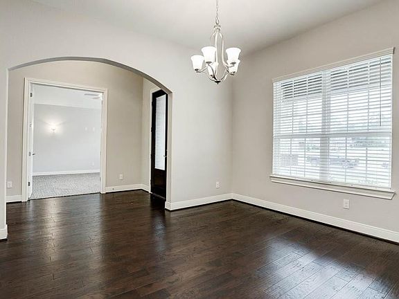 4th image of 21334 Wildflower Ct