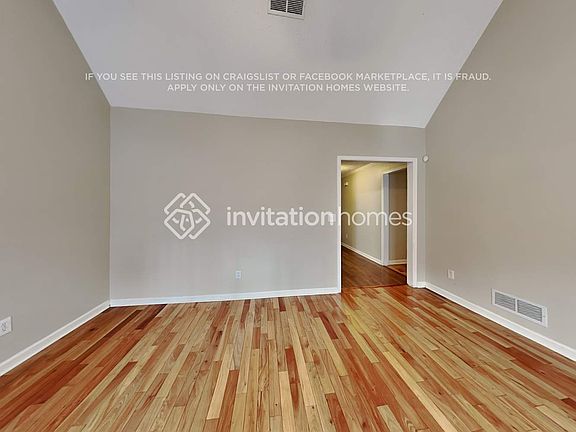 4th image of 2808 Green Estates Dr